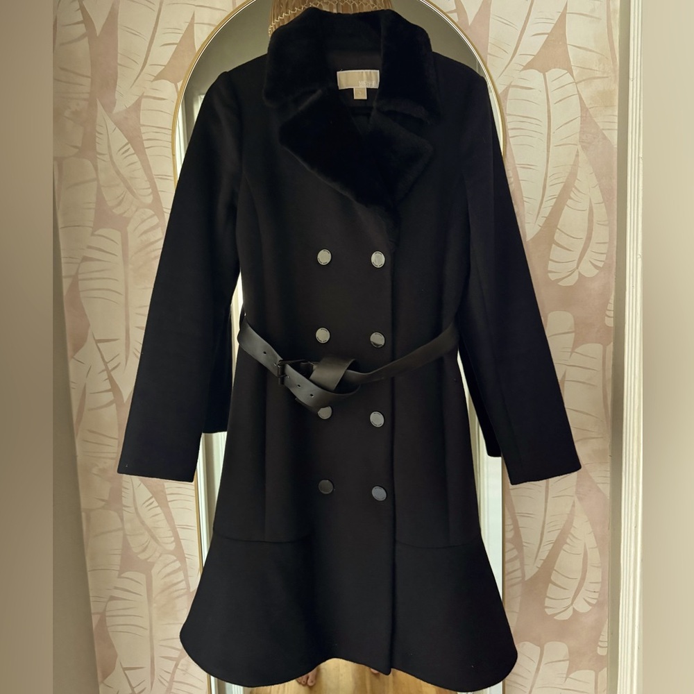 Black fur trim. Flared Wool Coat. Michael Kors